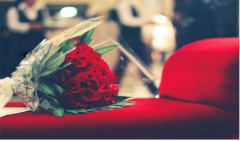 恋爱宝典：女生不懂得自爱，男生根本不会在乎你