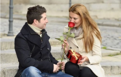 男人对你有这些“欲望”，不是喜欢你，而是深爱你！爱情心理专家分析